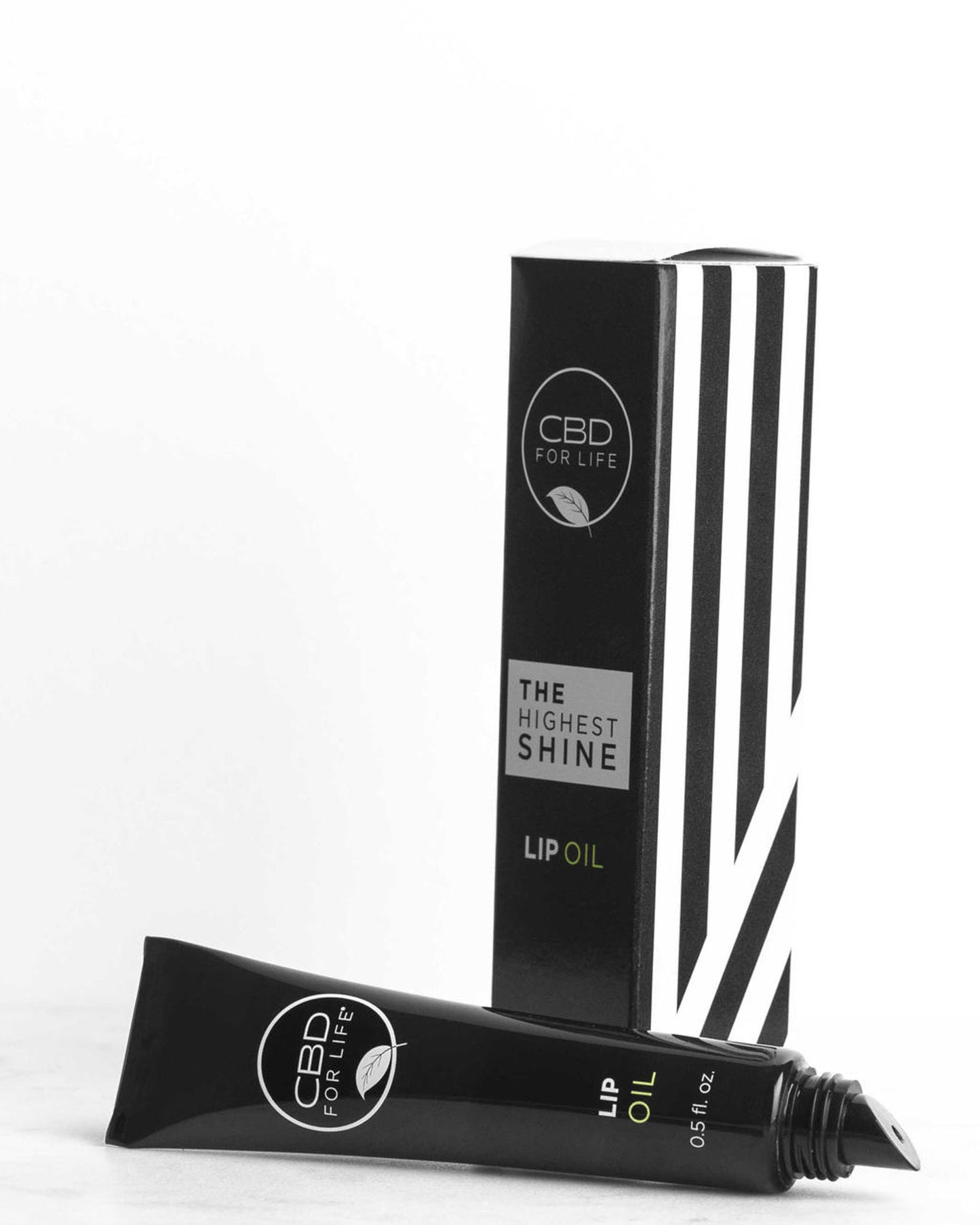 One swipe will give you an amazing pop of color with long-lasting shine that you used to only get from your fave lip gloss (only more nourishing and without the stickiness of traditional gloss)