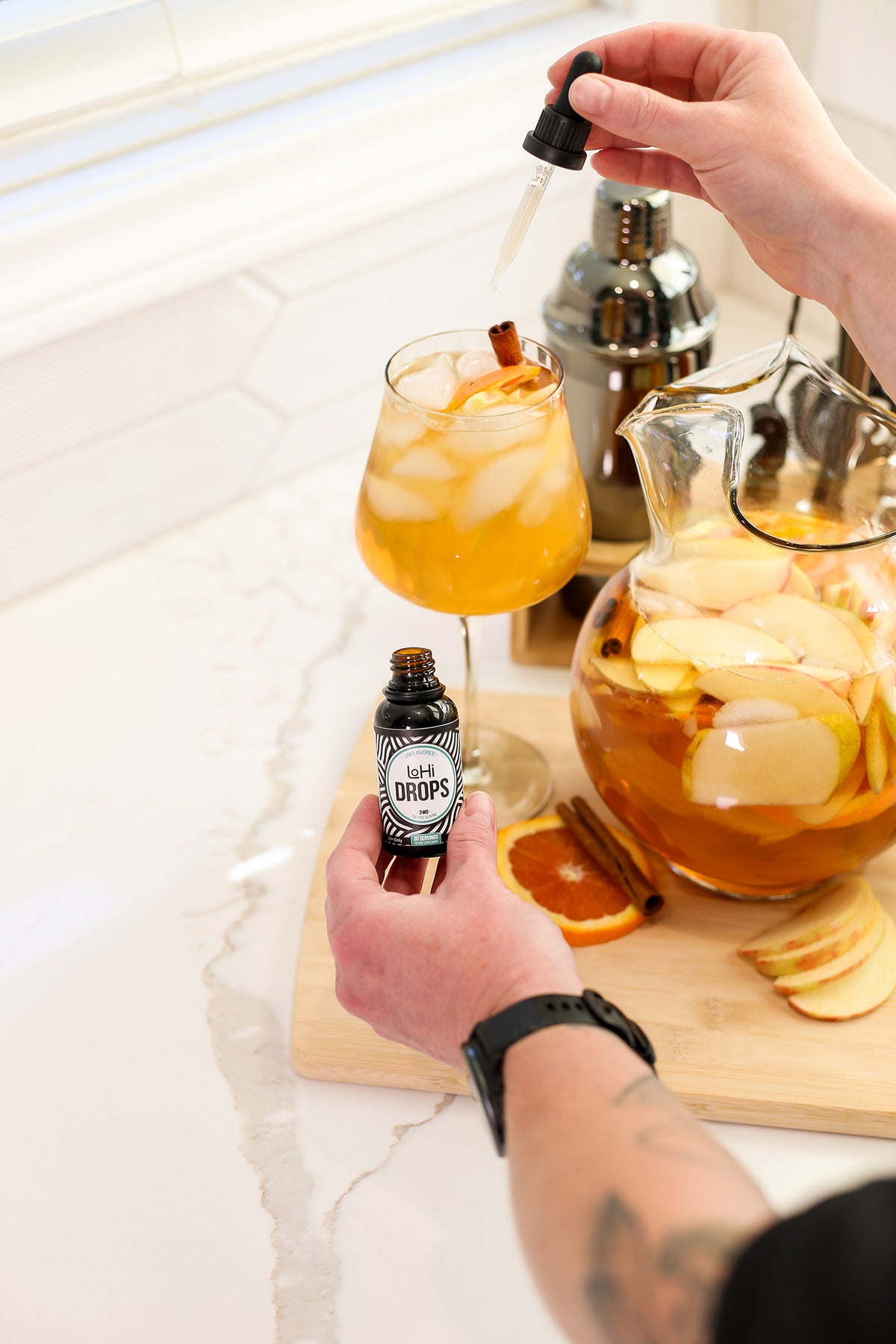 Adding LoHi THC drops to a non-alcoholic fall sangria recipe