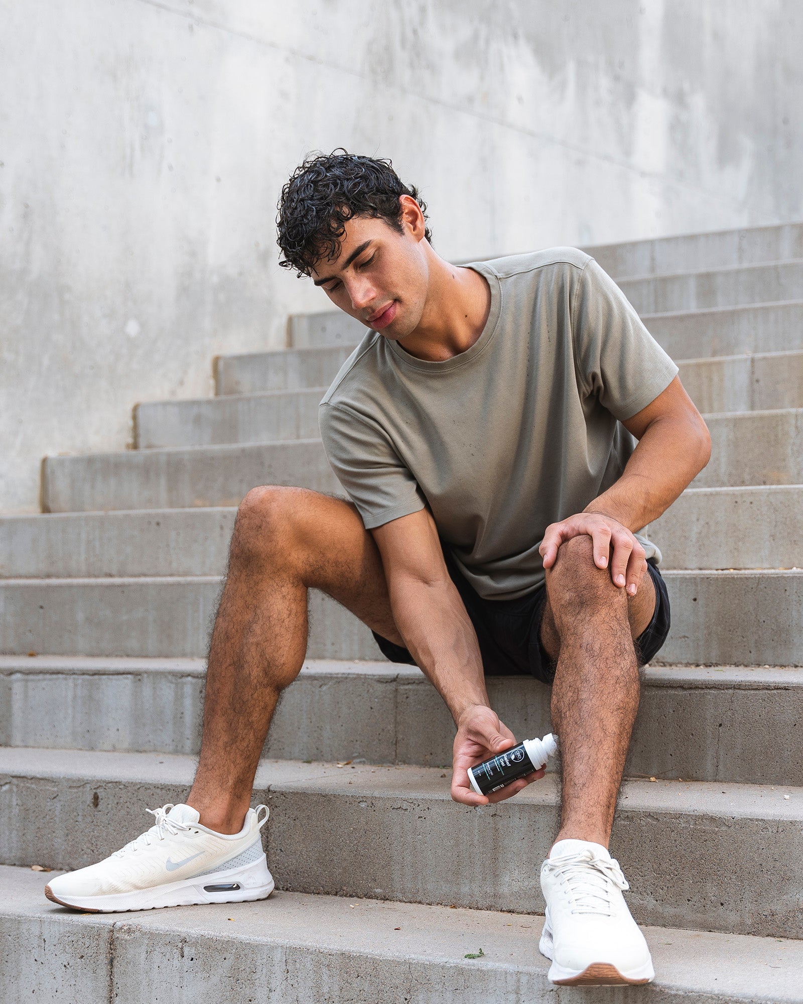 Man using CBD relief gel