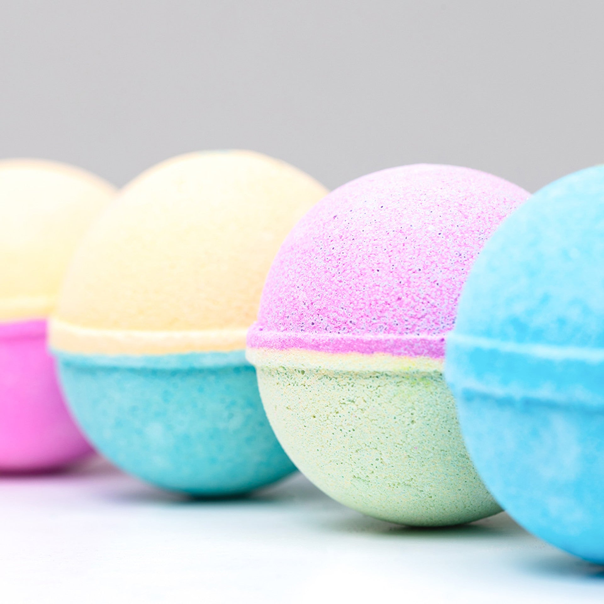 CBD Bath Bombs Gift Set for Relaxation - CBD For Life